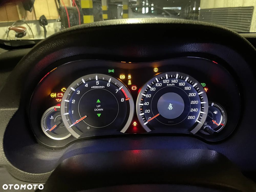 Honda Accord 2.4 Executive - 14