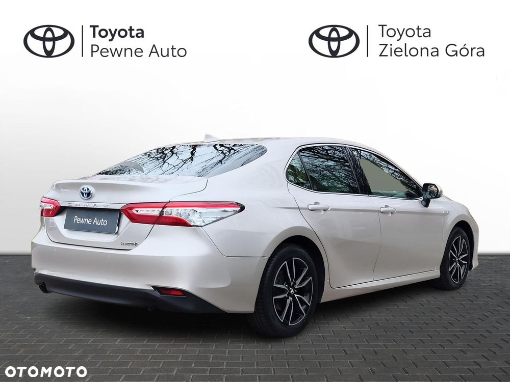 Toyota Camry 2.5 Hybrid Executive CVT - 5