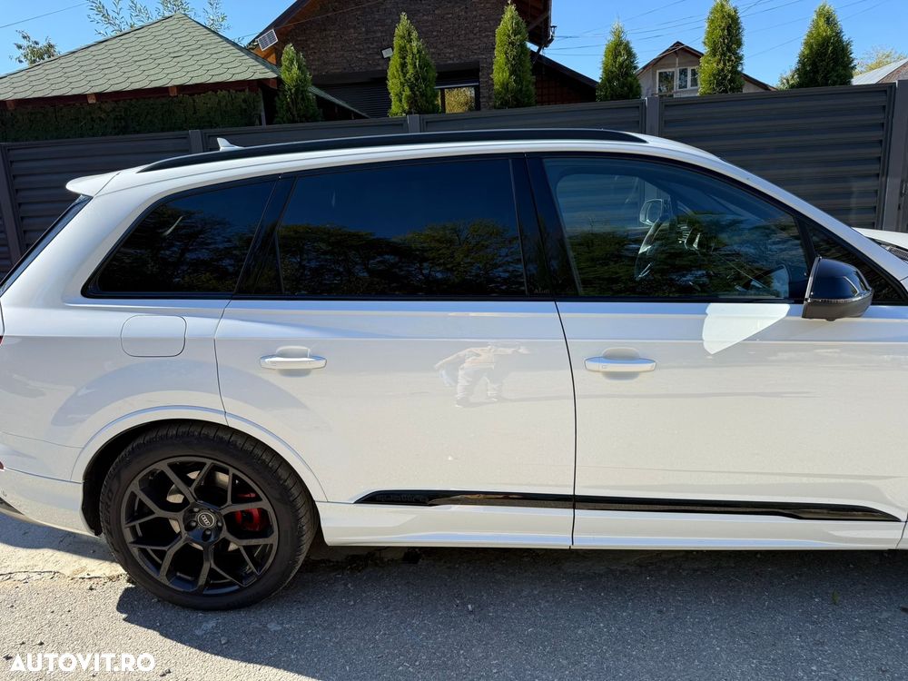 Audi Q7 55 TFSI e quattro Tiptronic PHEV S Line - 15