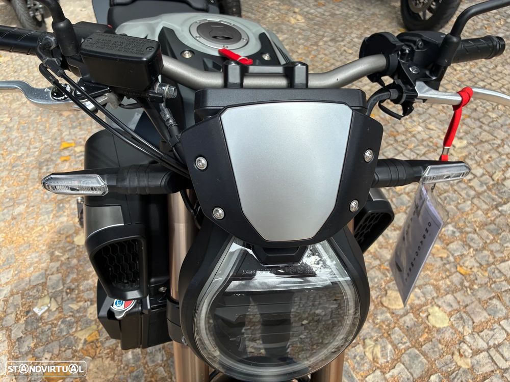 Honda CB 650 RAC - 11