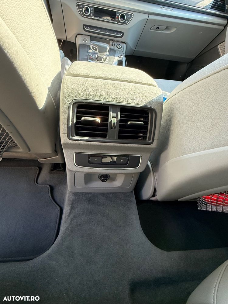 Audi Q5 50 TFSIe quattro S tronic S line - 17