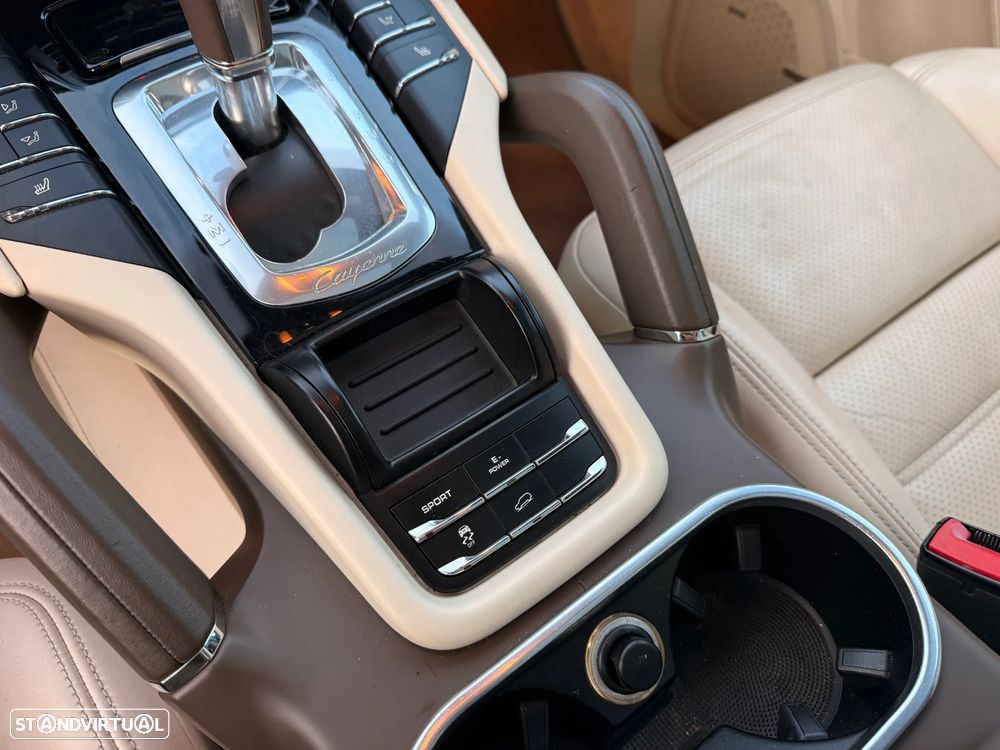 Porsche Cayenne S - 13