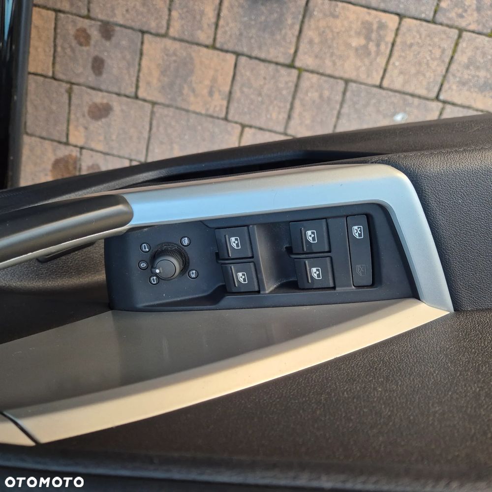 Audi Q3 35 TFSI S tronic advanced - 28