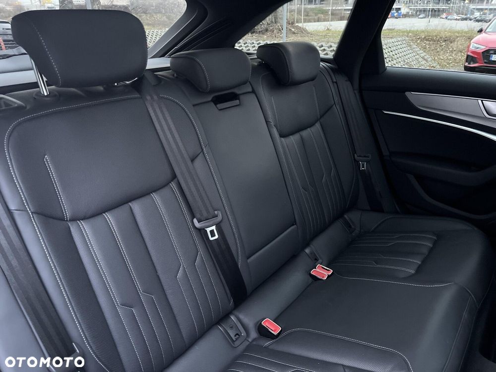 Audi A6 Avant - 14