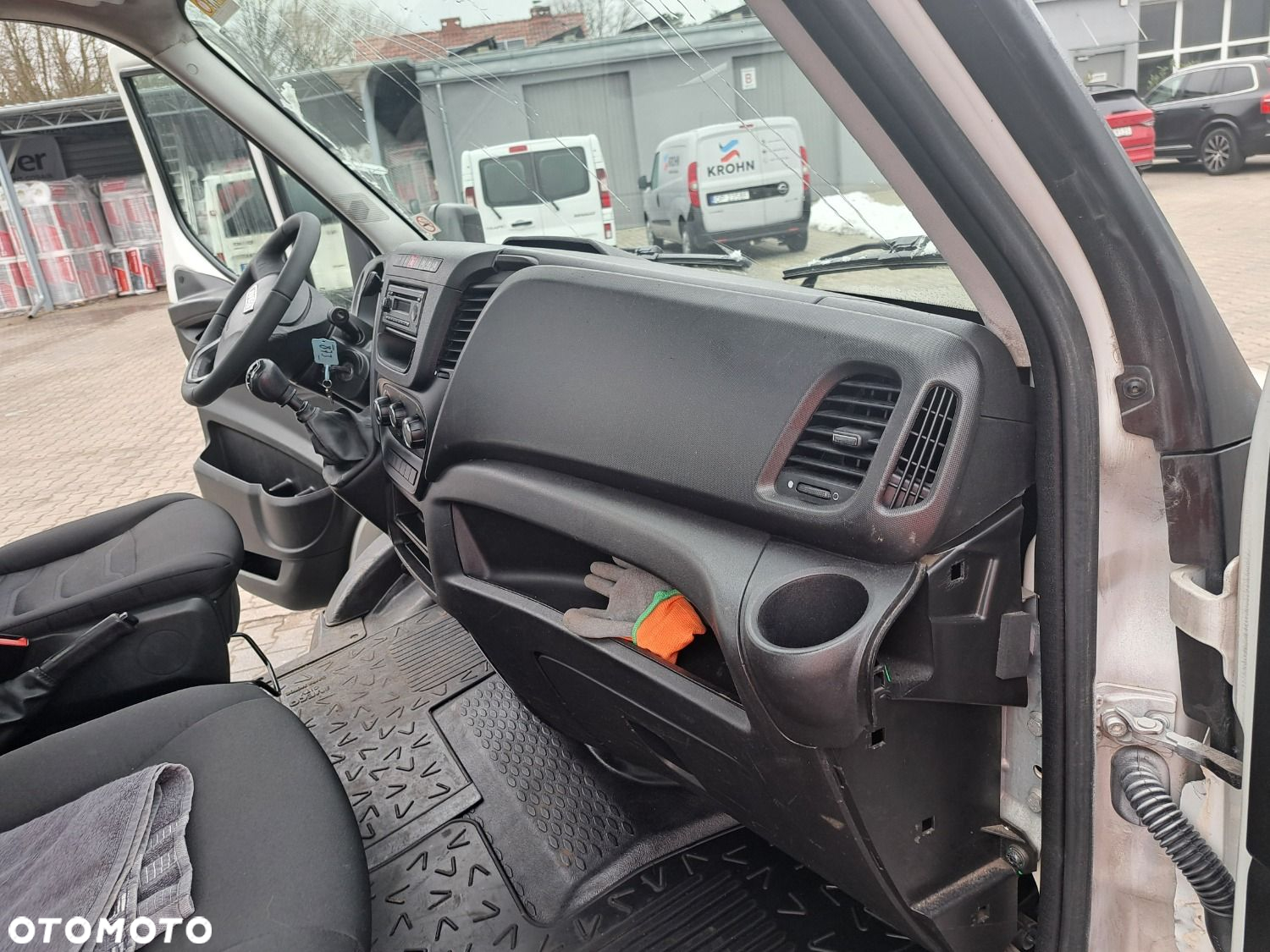 Iveco Daily 35S14N + Movex Tl 13M - 26