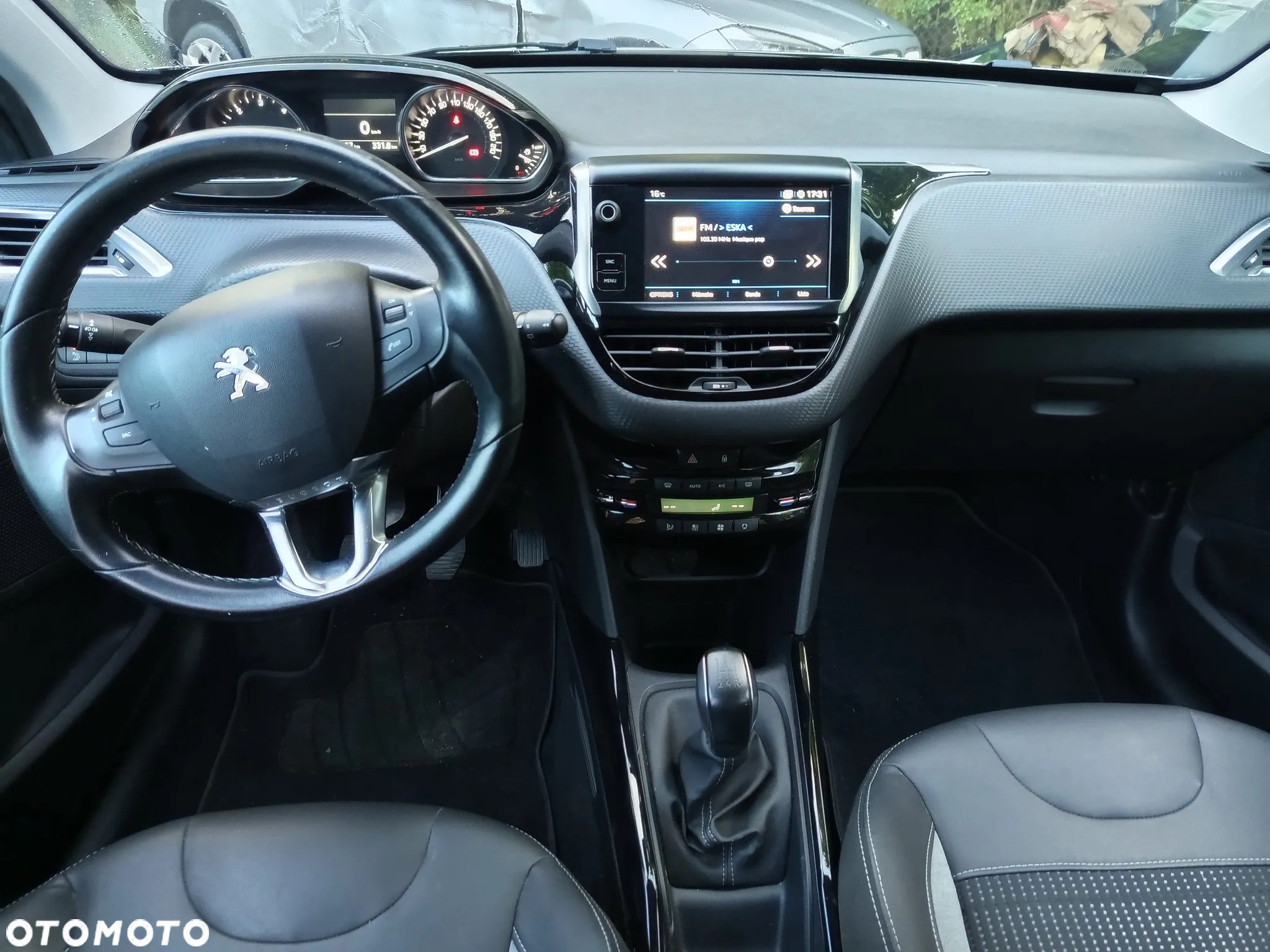 Peugeot 2008 - 3