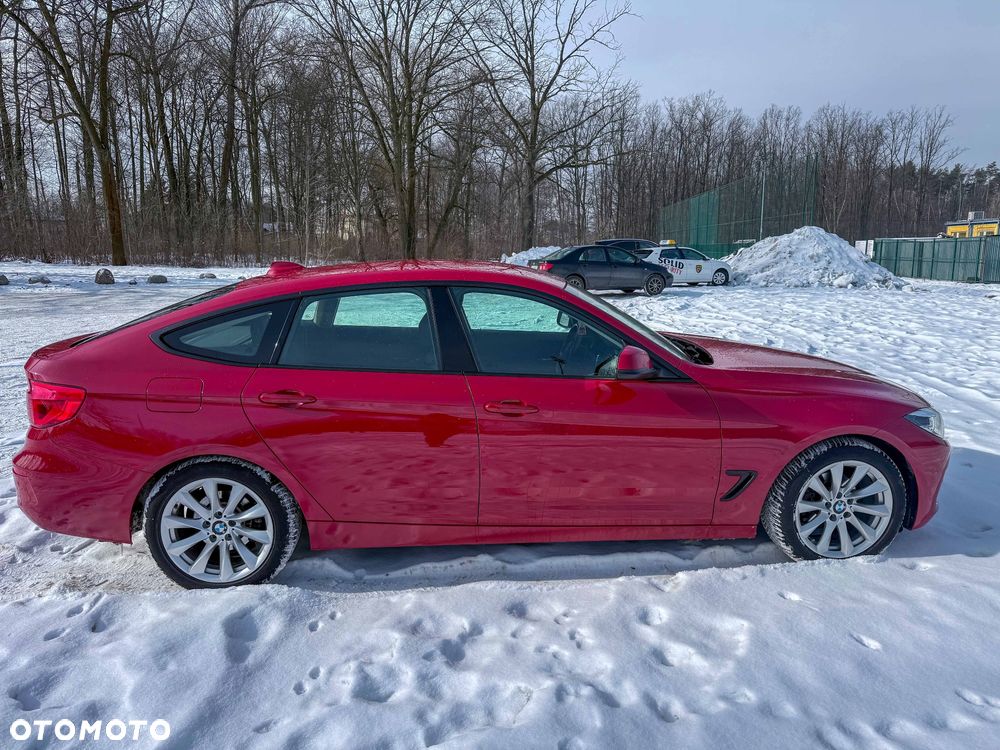 BMW 3GT 320i xDrive Sport Line - 6