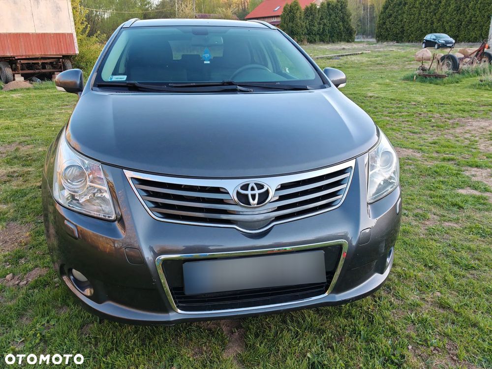 Toyota Avensis 2.0 D-4D Premium - 5