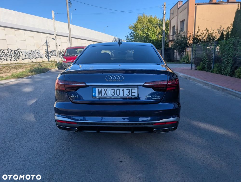 Audi A4 - 12