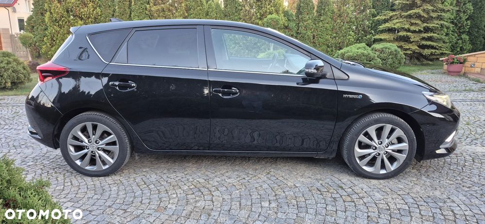 Toyota Auris - 4