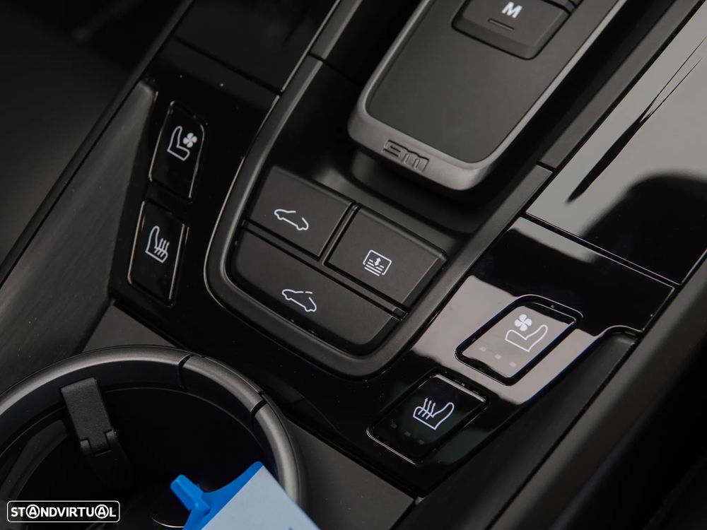 Porsche 911 (992) Carrera 4 GTS - 27