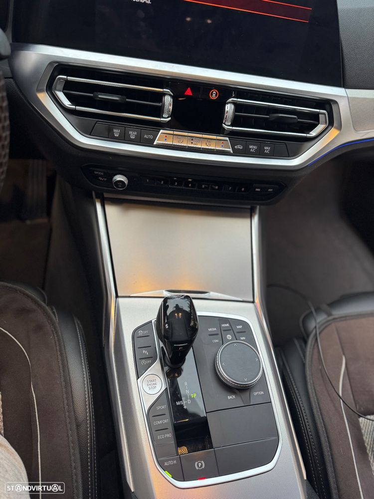 BMW 320 d Line Sport Auto - 28