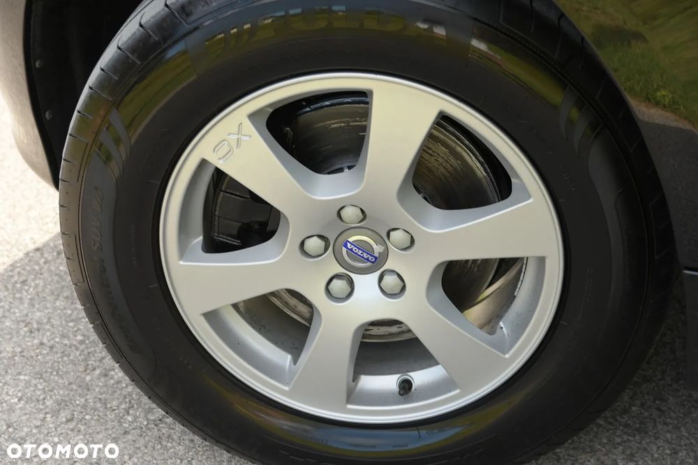 Volvo XC 60 D4 Momentum - 17