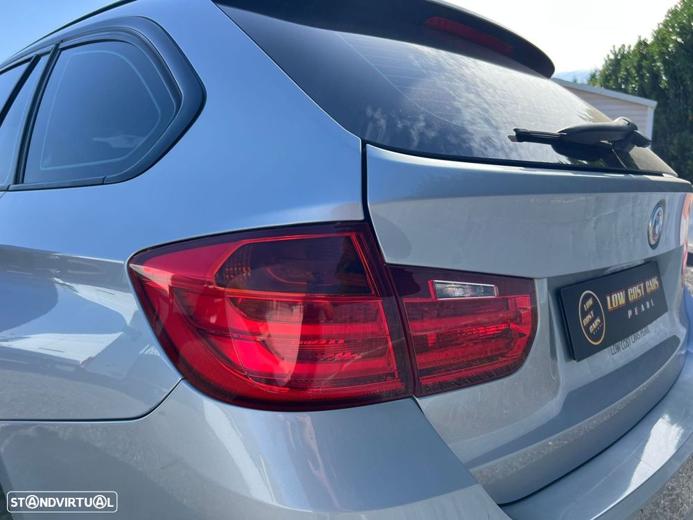 BMW 320 d Touring Auto - 22