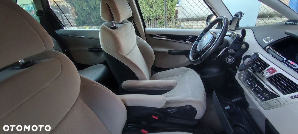Citroën C4 Picasso 2.0 HDi FAP Exclusive - 35