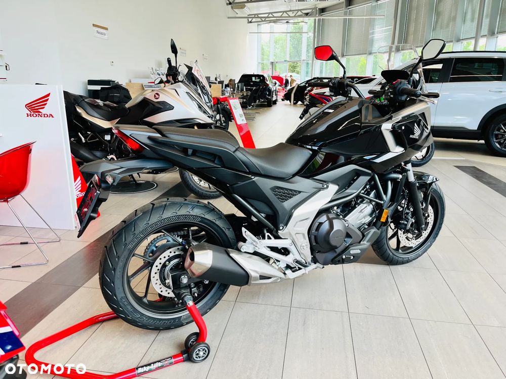 Honda NC - 7