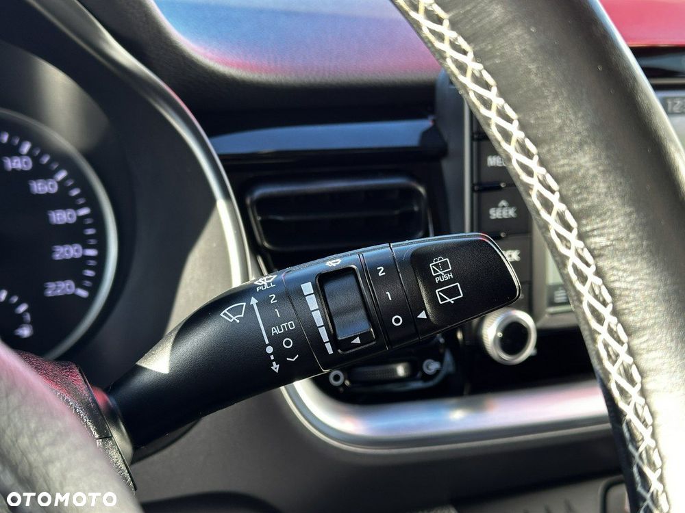 Kia Stonic 1.0 T-GDI 120 Spirit - 22