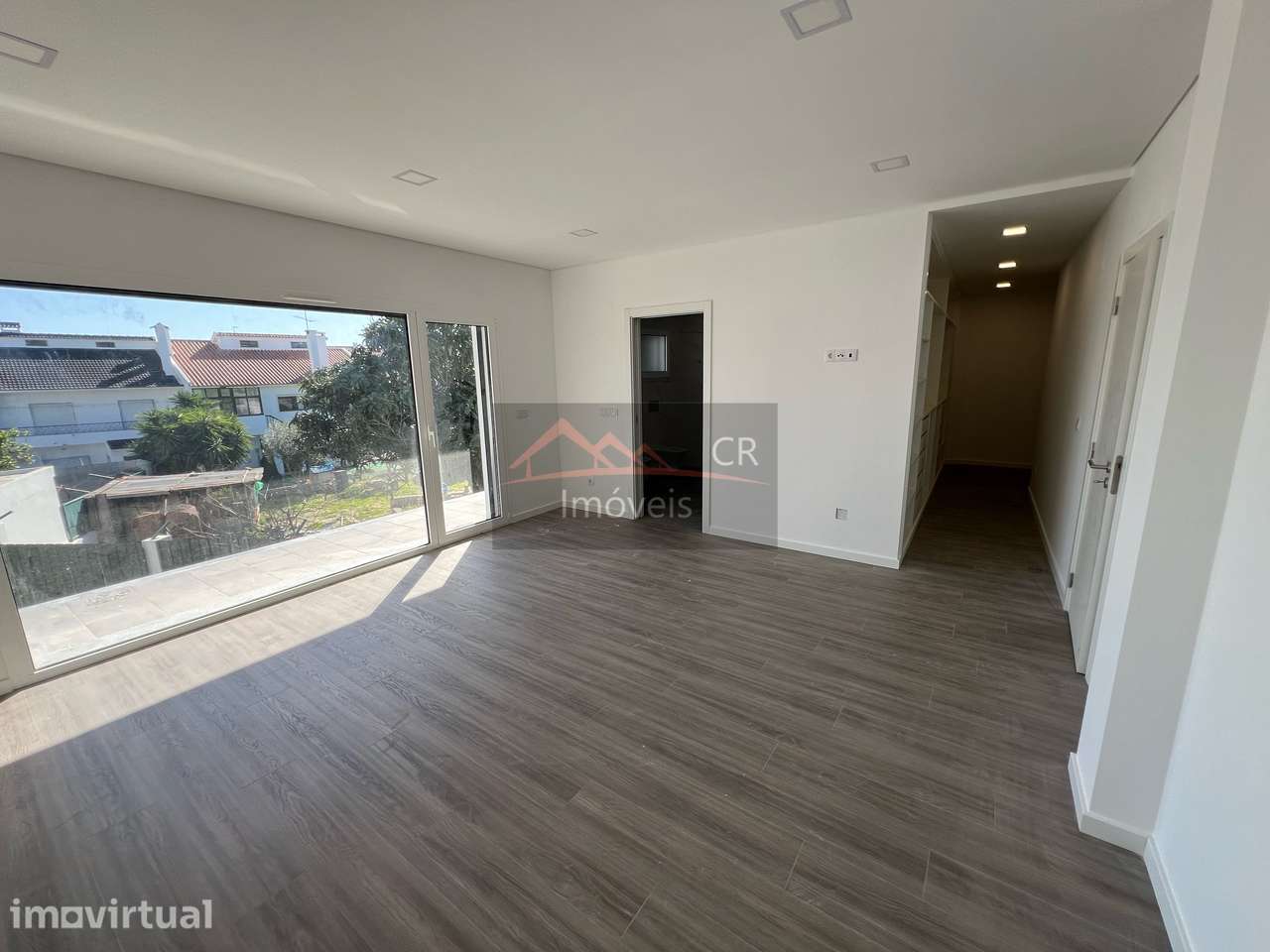 Moradia V3 Nova - Garagem - Corroios - Grande imagem: 4/8