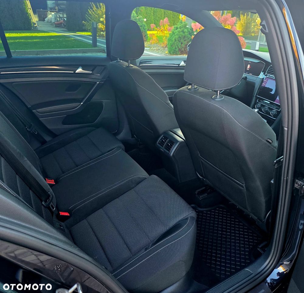 Volkswagen Golf 2.0 TSI 4Mot R DSG - 37