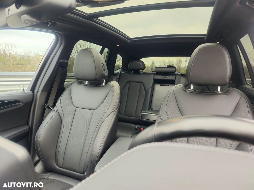 BMW iX3 Standard - 12