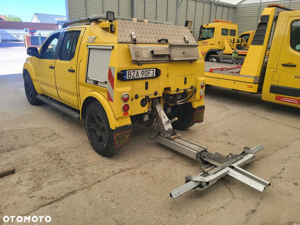 Nissan Navara TBZ - 9
