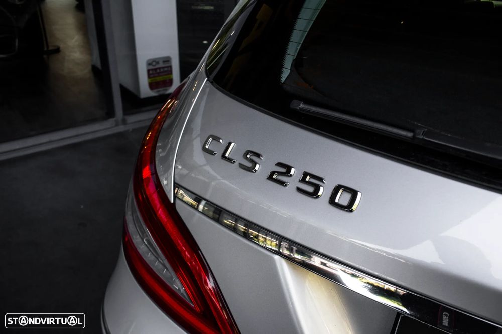 Mercedes-Benz CLS 250 BlueTEC Shooting Brake - 10