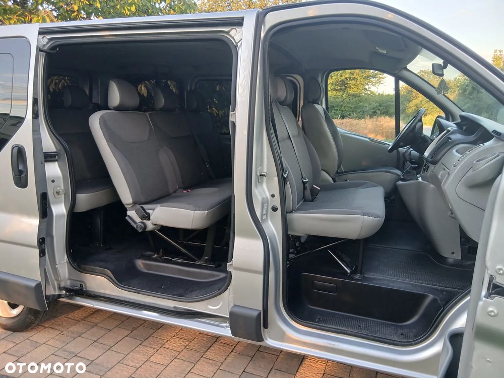 Opel VIVARO - 8