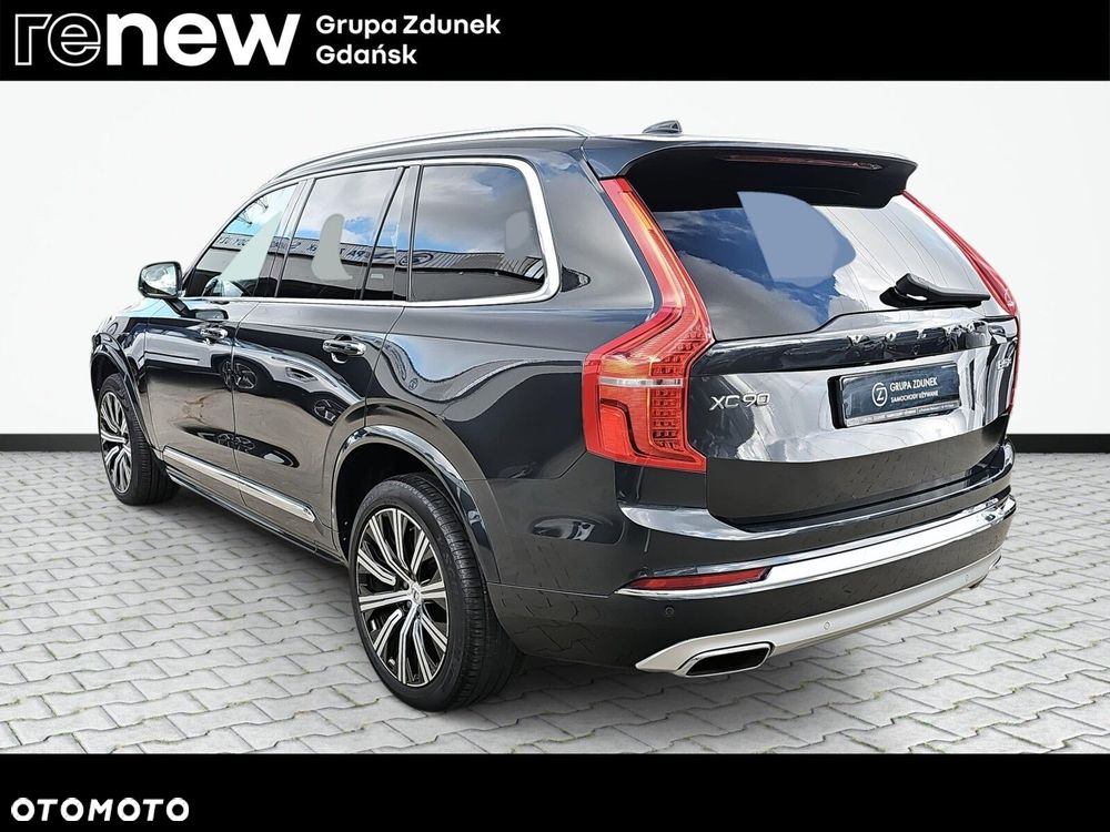 Volvo XC 90 - 8