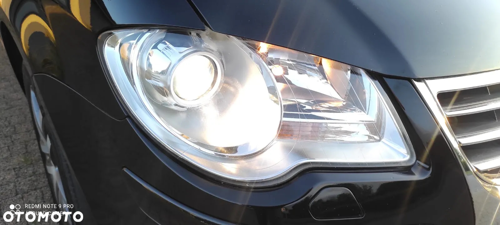 Volkswagen Touran 2.0 TDI DPF BlueMotion Technology DSG Comfortline - 24