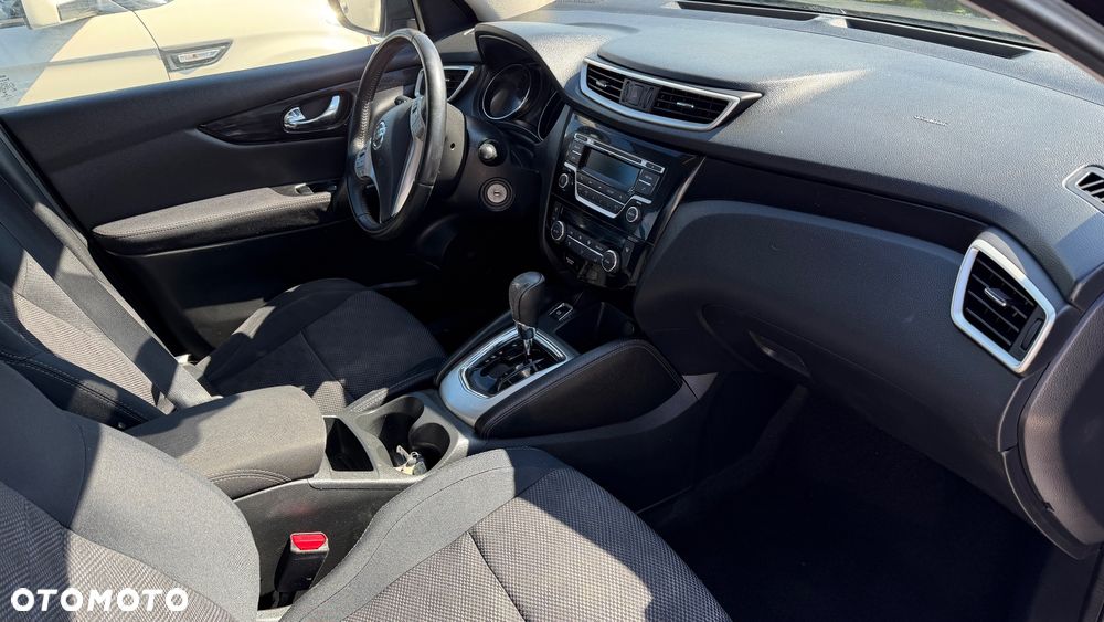 Nissan Qashqai 1.6 DCi Acenta Xtronic EU6 - 13