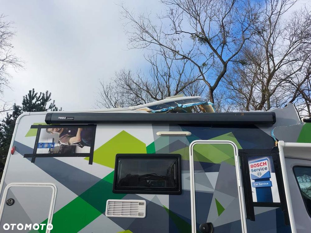 Ford CHALLENGER - 27