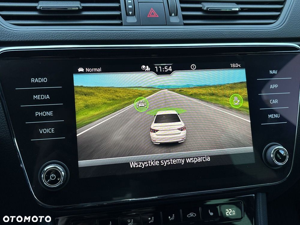 Skoda Superb 2.0 TSI Sportline DSG - 28
