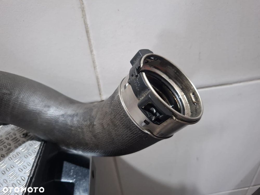 Rura intercoolera turbo Renault Trafic III 2018 rok nr 144601915R - 2