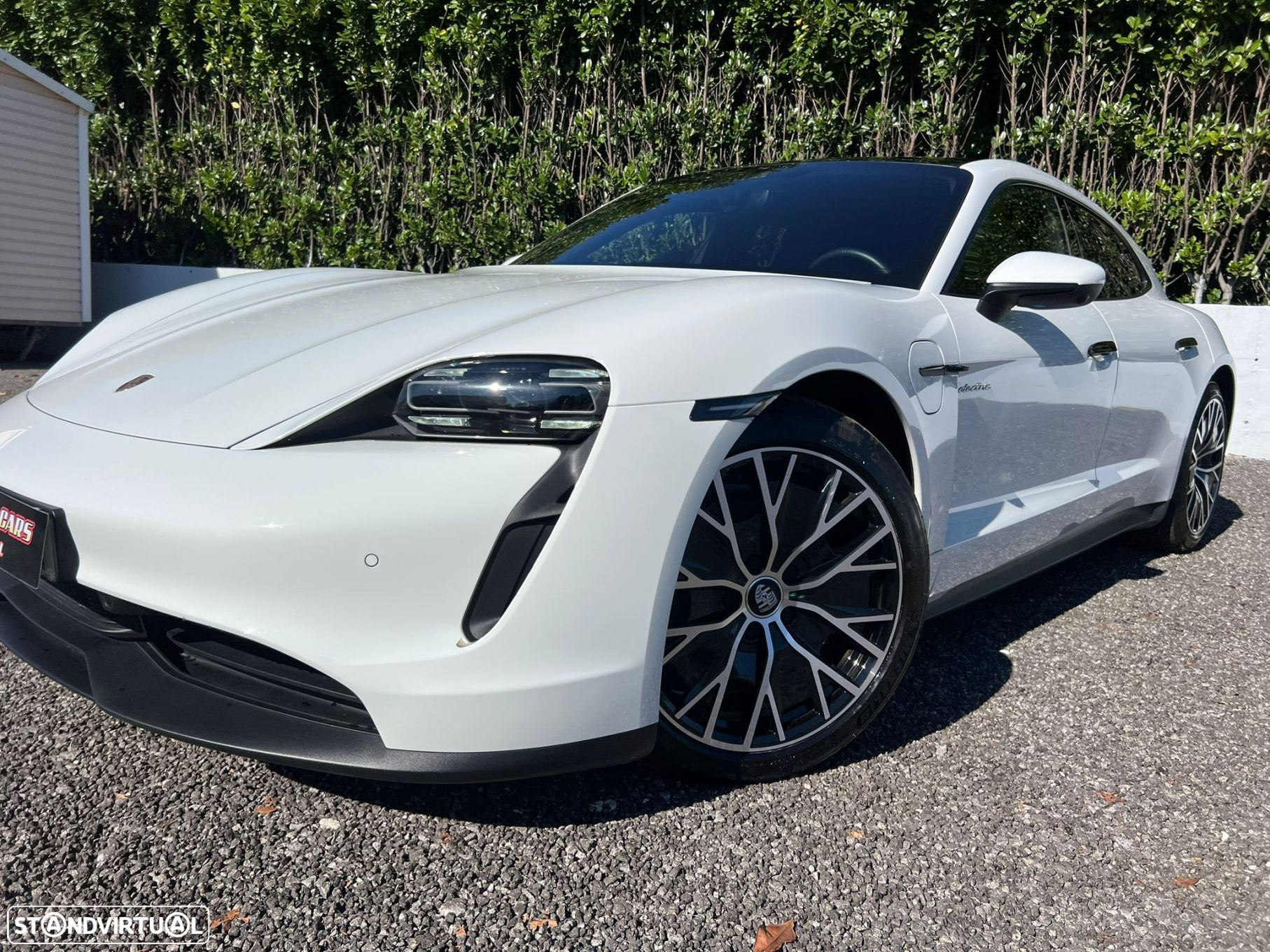 Porsche Taycan Sport Turismo - 45