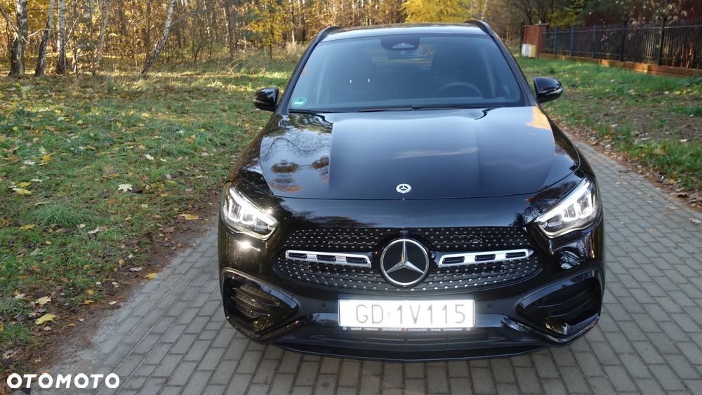 Mercedes-Benz GLA 200 d 4-Matic AMG Line 8G-DCT - 2