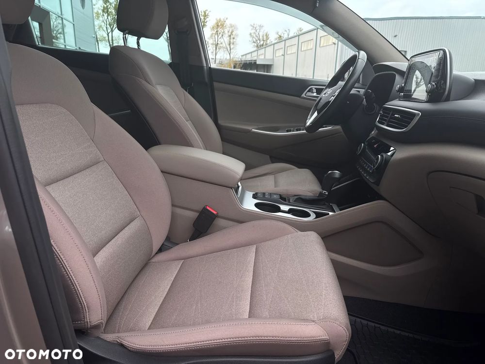 Hyundai Tucson 1.6 CRDi Style 2WD DCT - 23