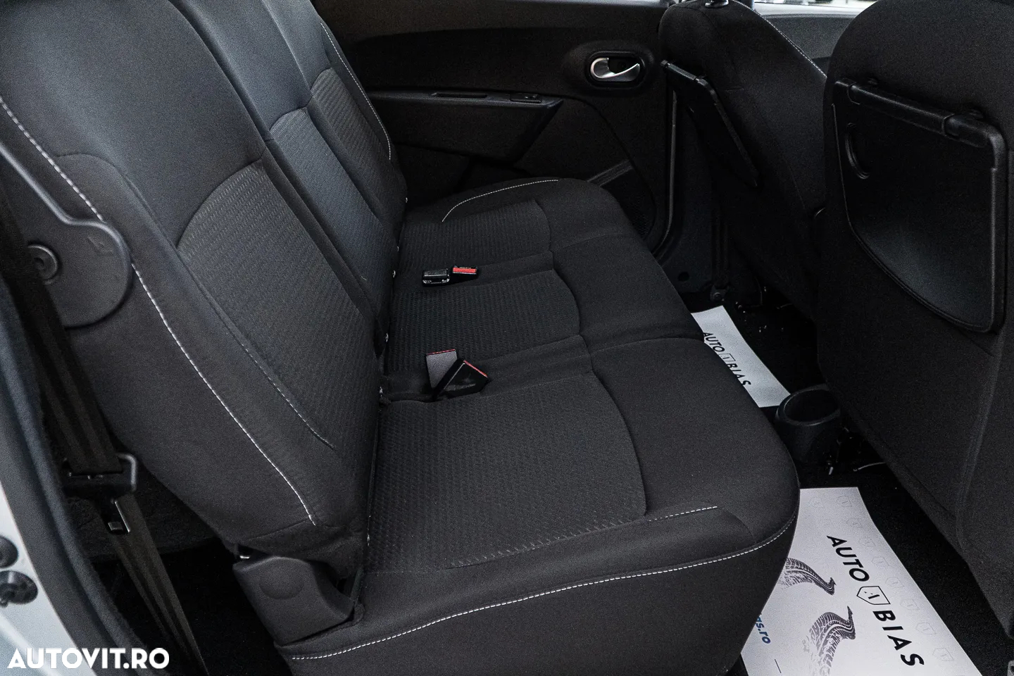 Dacia Lodgy TCe 130 GPF Comfort - 9