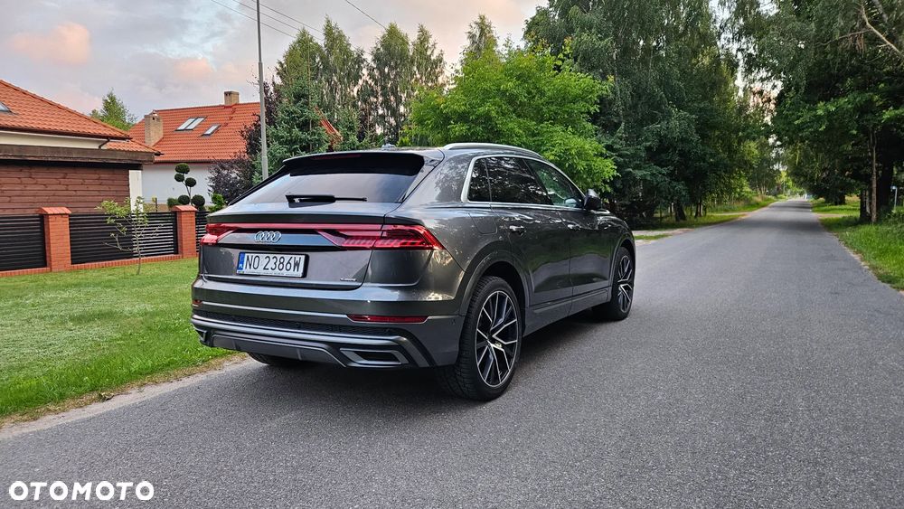 Audi Q8 50 TDI mHEV Quattro Tiptronic - 32
