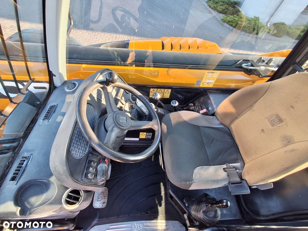 JCB 535 - 125 Hi Viz - 9