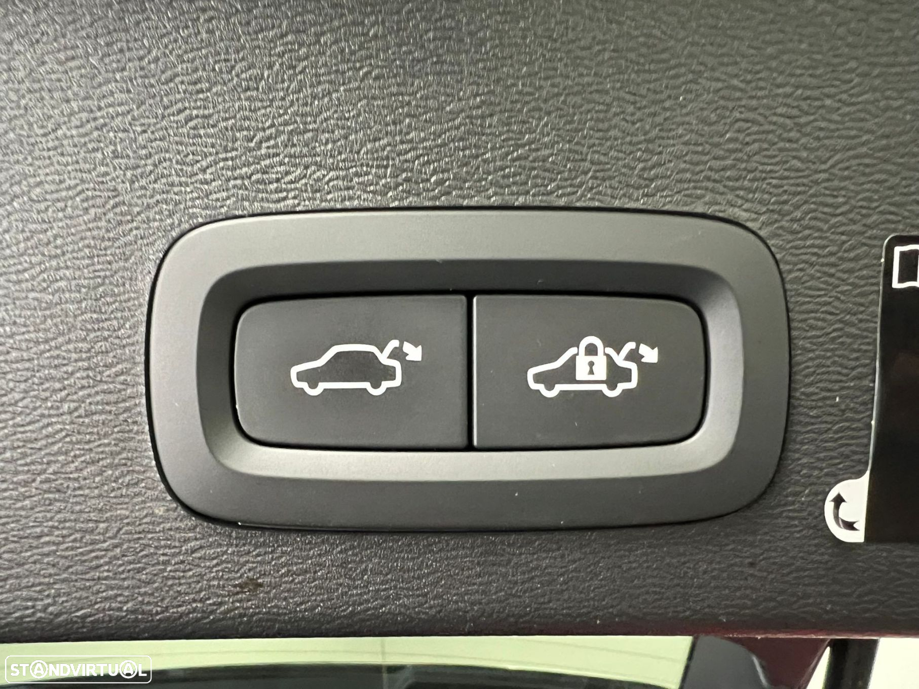 Volvo XC 40 1.5 T4 PHEV Inscription - 23
