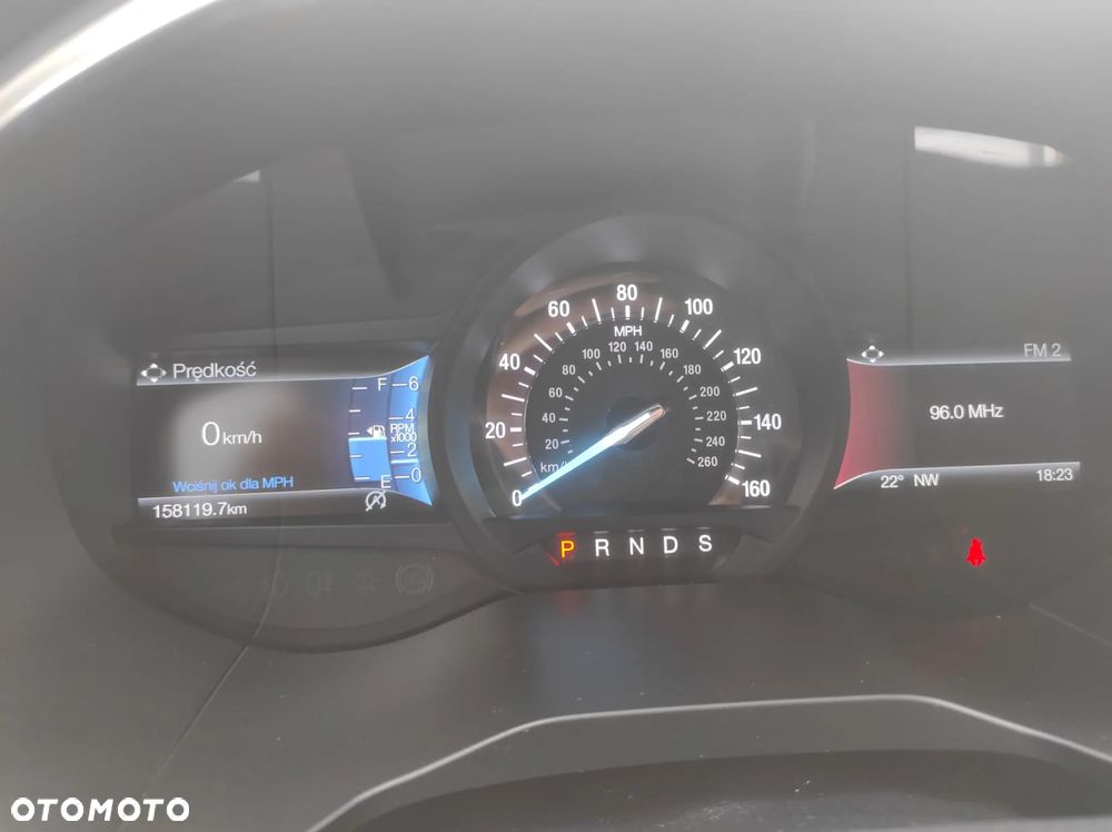 Ford Edge - 10