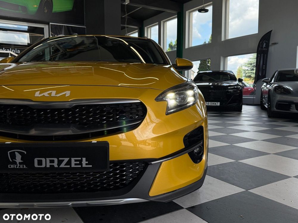 Kia XCeed - 31