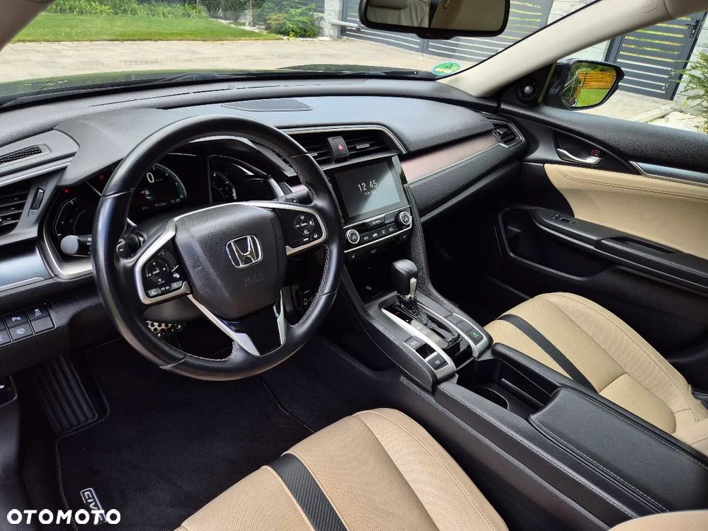 Honda Civic 1.5 i-VTEC Turbo CVT Executive - 18