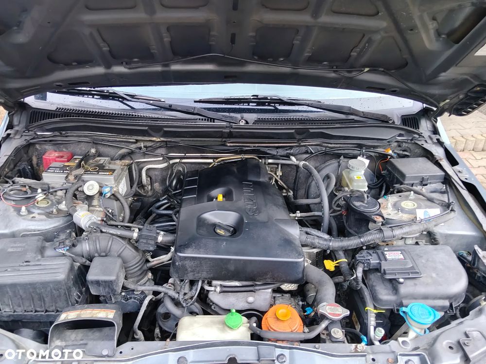 Suzuki Grand Vitara 2.0 - 6