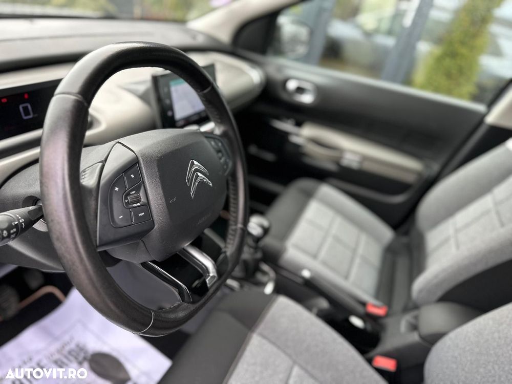 Citroën C4 Cactus - 12