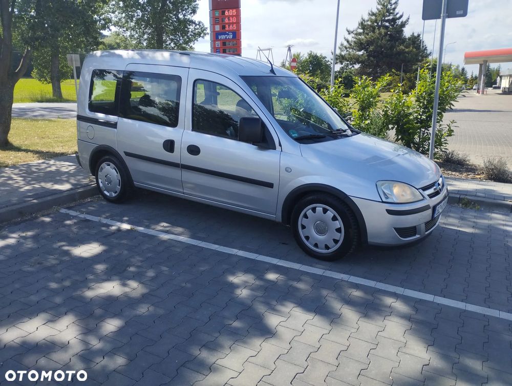Opel Combo Tour Edition - 12