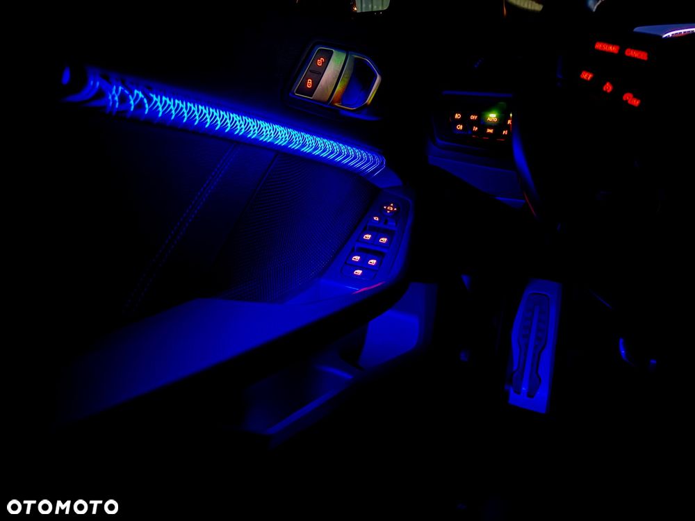 BMW Seria 1 120i M Sport - 17