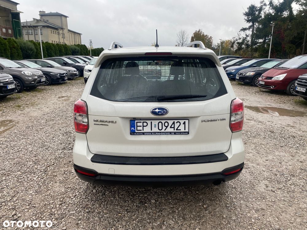 Subaru Forester 2.0 i Platinum (EyeSight) Lineartronic - 5
