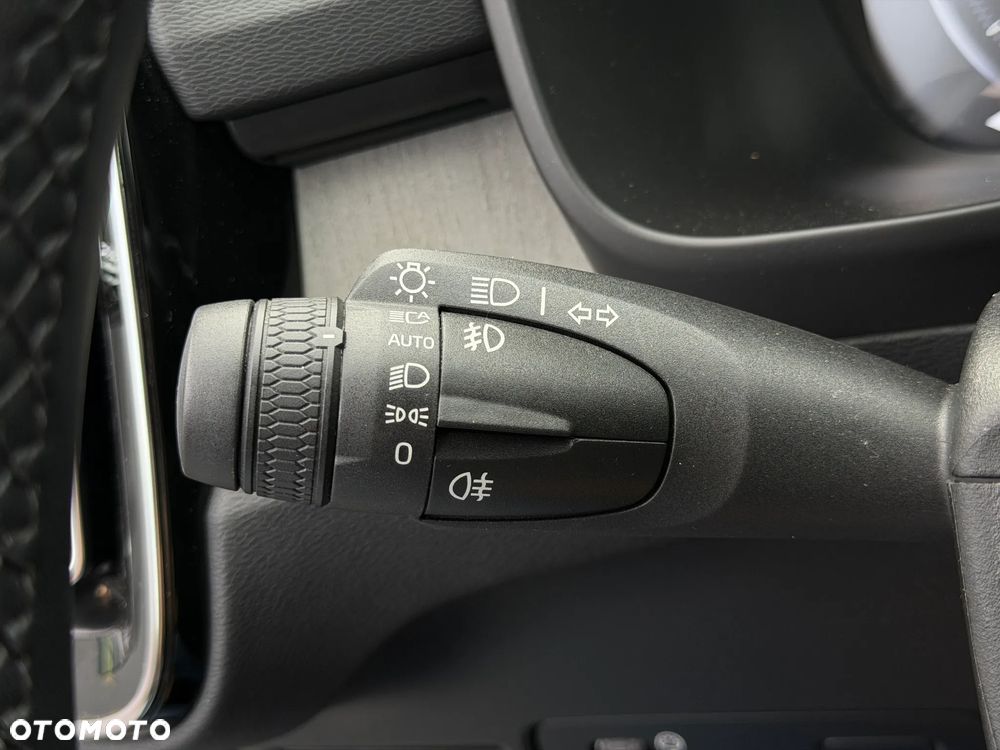 Volvo XC 40 B4 B Inscription - 16