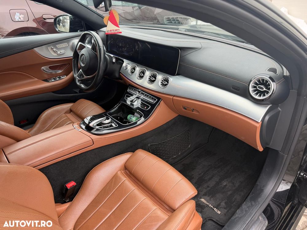 Mercedes-Benz E 400 4MATIC - 13